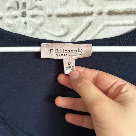 Philosophy dark blue soft tank - Picture 4 of 7